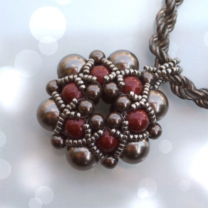 Dorothy pendant beading tutorial by Diana balogh