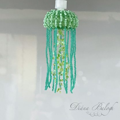 Jellyfish tassel beading tutorial - Image 8