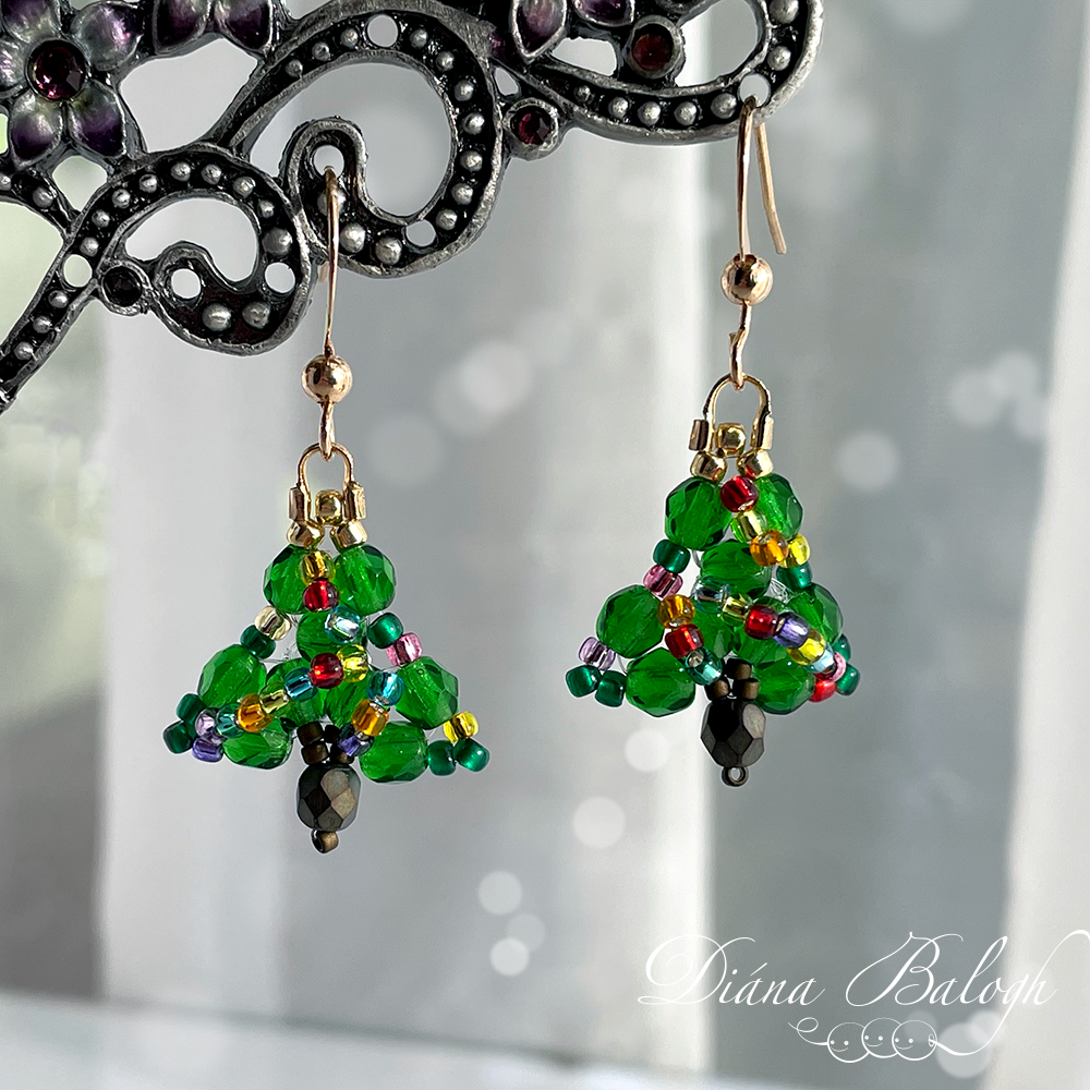 Christmas tree earrings, bookmark and pendant beading tutorial